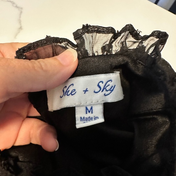 She + Sky Black Textured Blouse - Picture 2 of 3